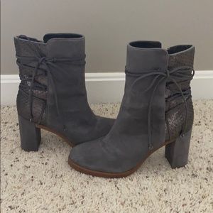 Johnston & Murphy Women’s Boots
